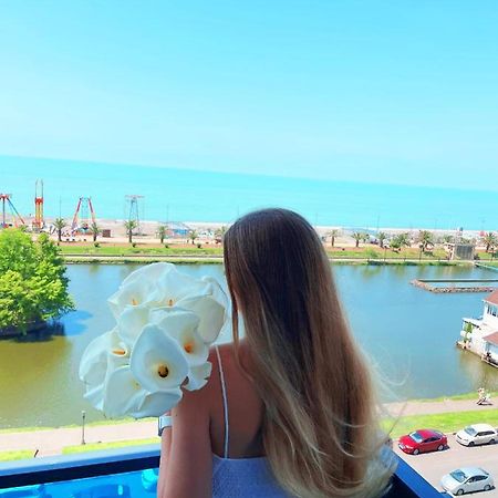 Orbi City Sea View Batumi Exterior photo