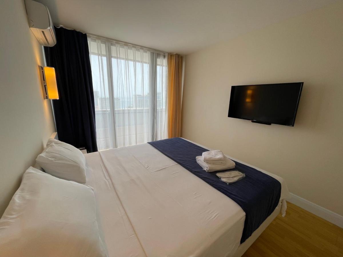 Orbi City Sea View Batumi Exterior photo