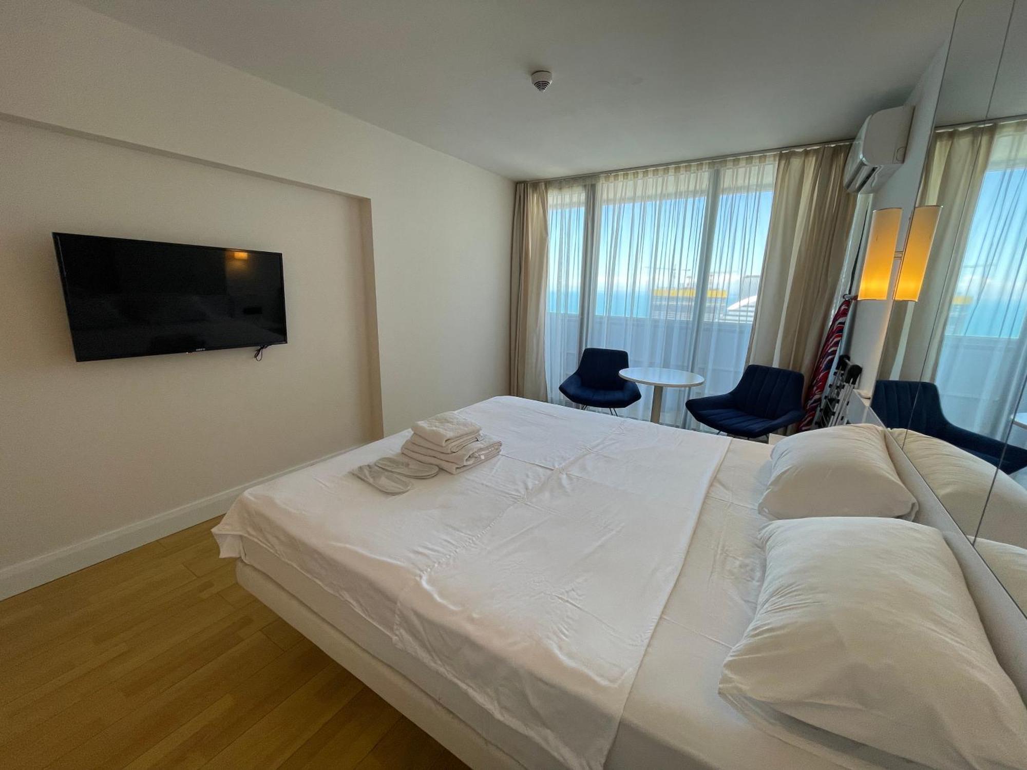 Orbi City Sea View Batumi Exterior photo