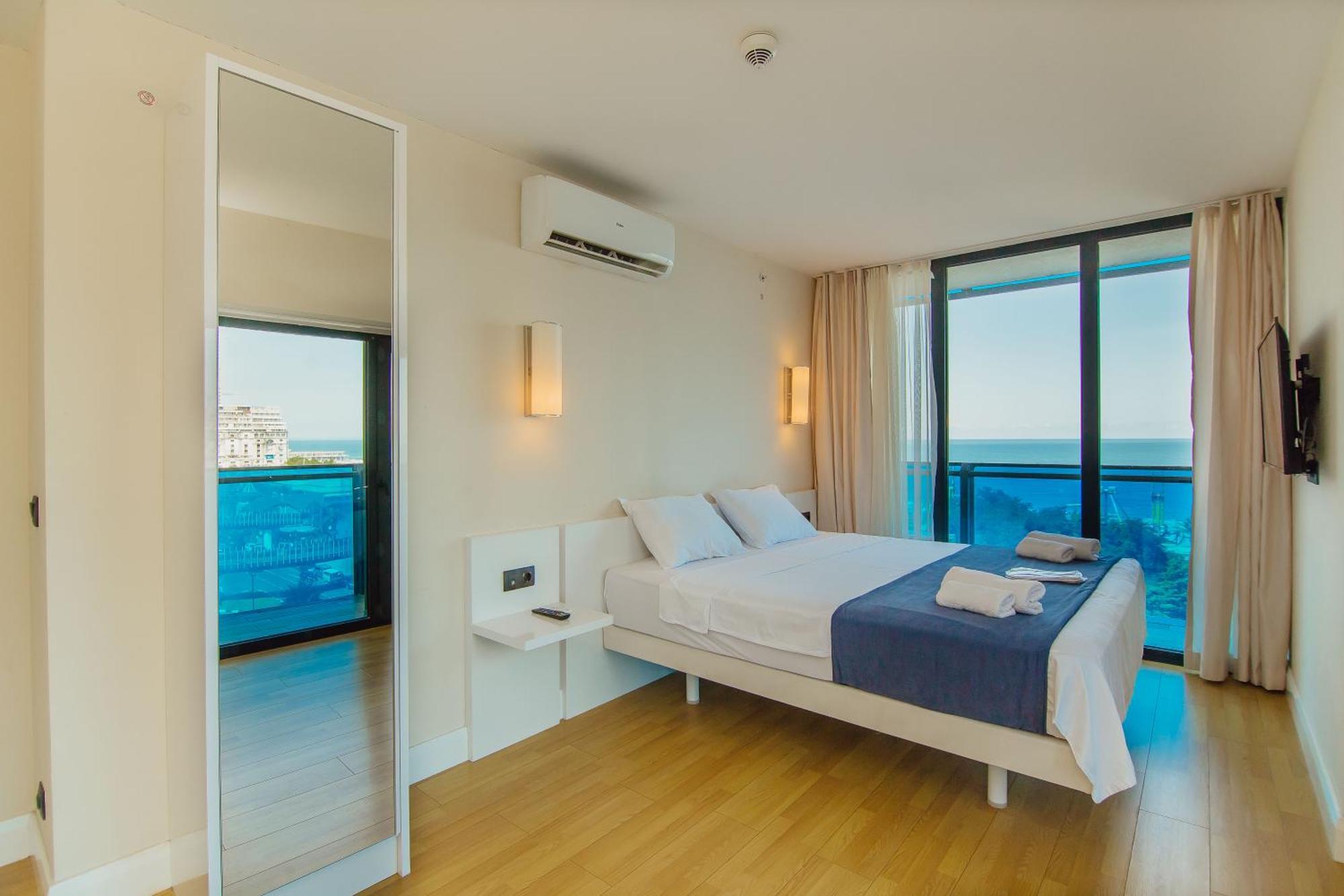Orbi City Sea View Batumi Exterior photo