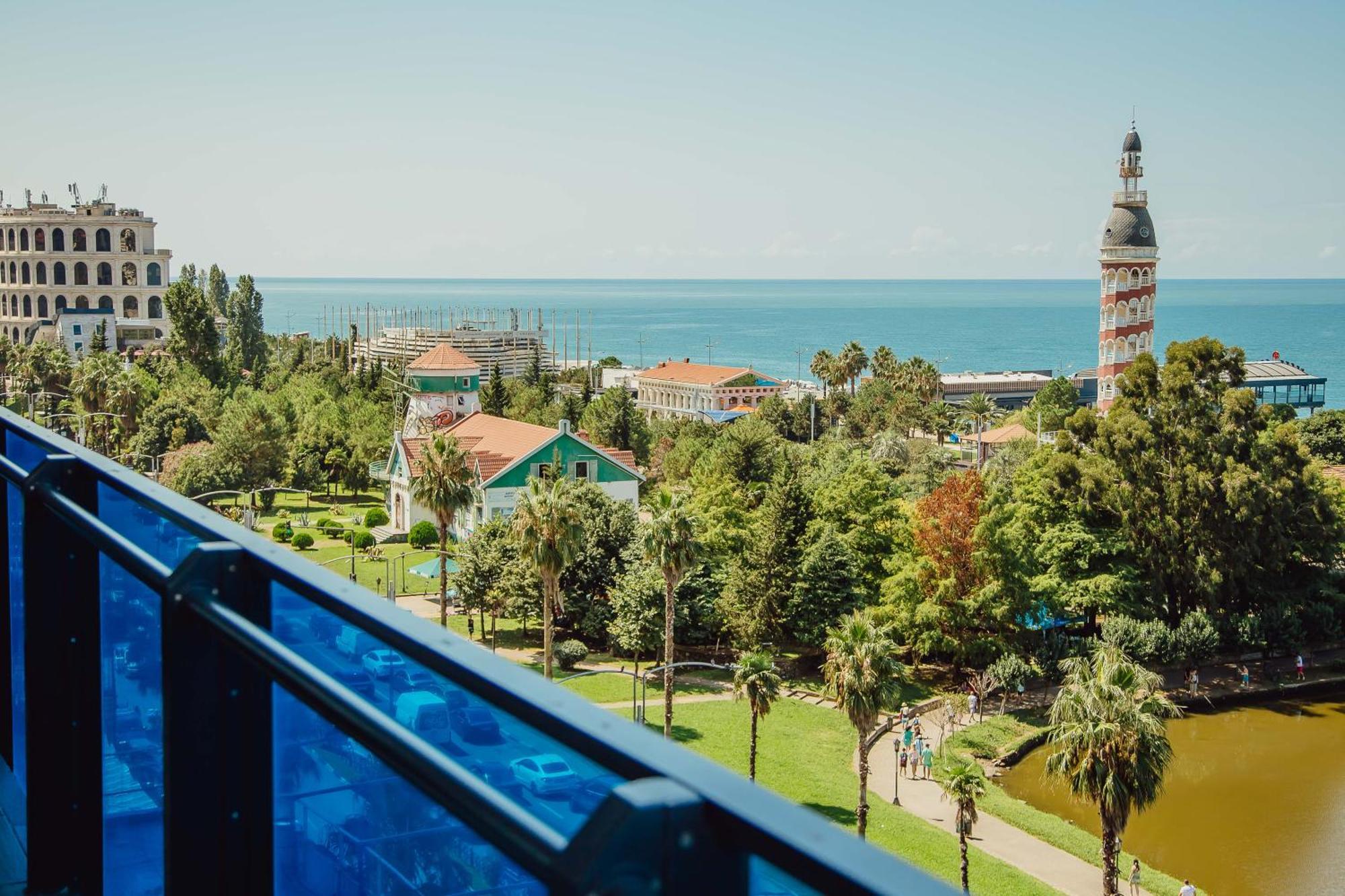 Orbi City Sea View Batumi Exterior photo
