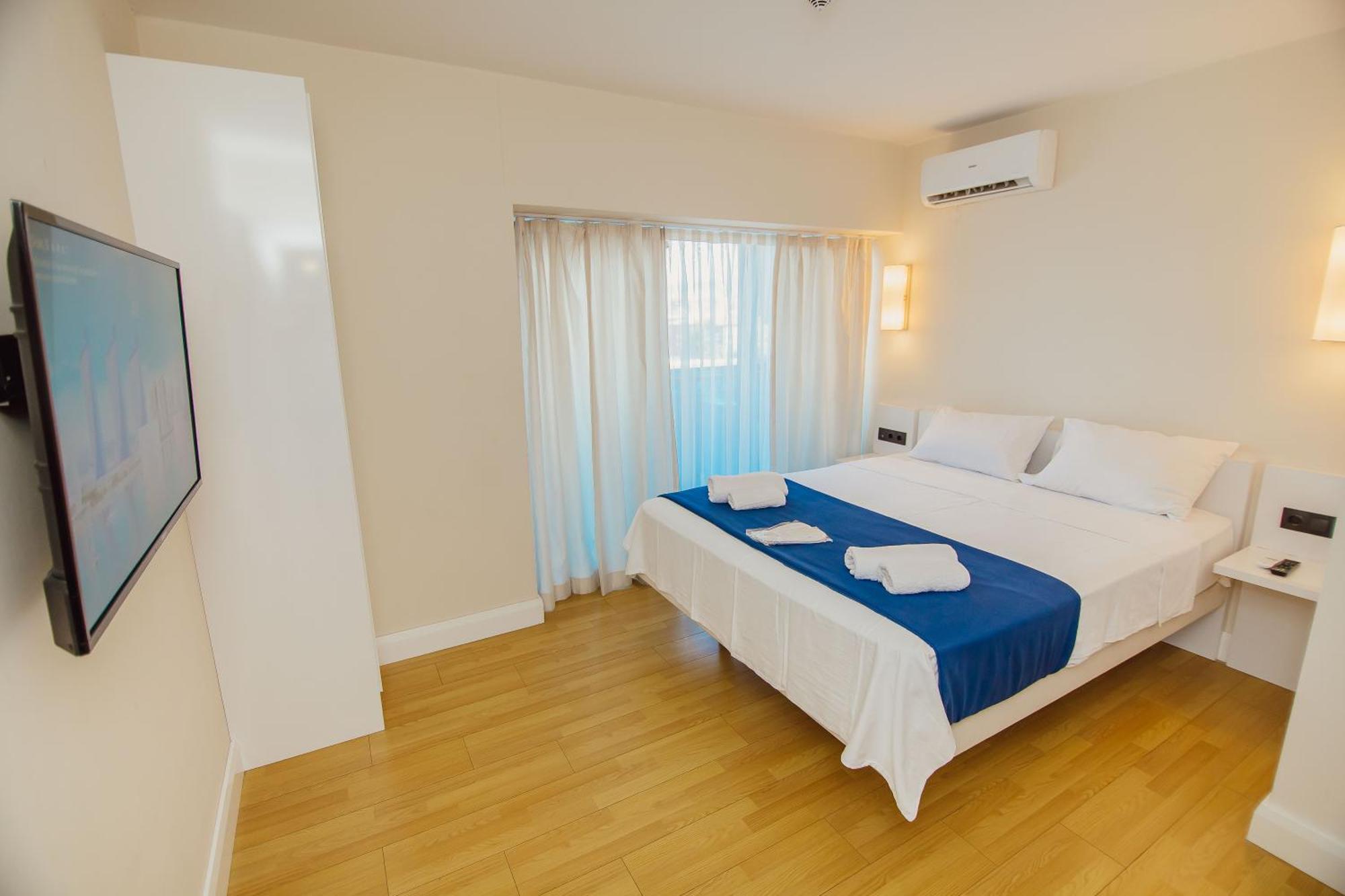Orbi City Sea View Batumi Exterior photo