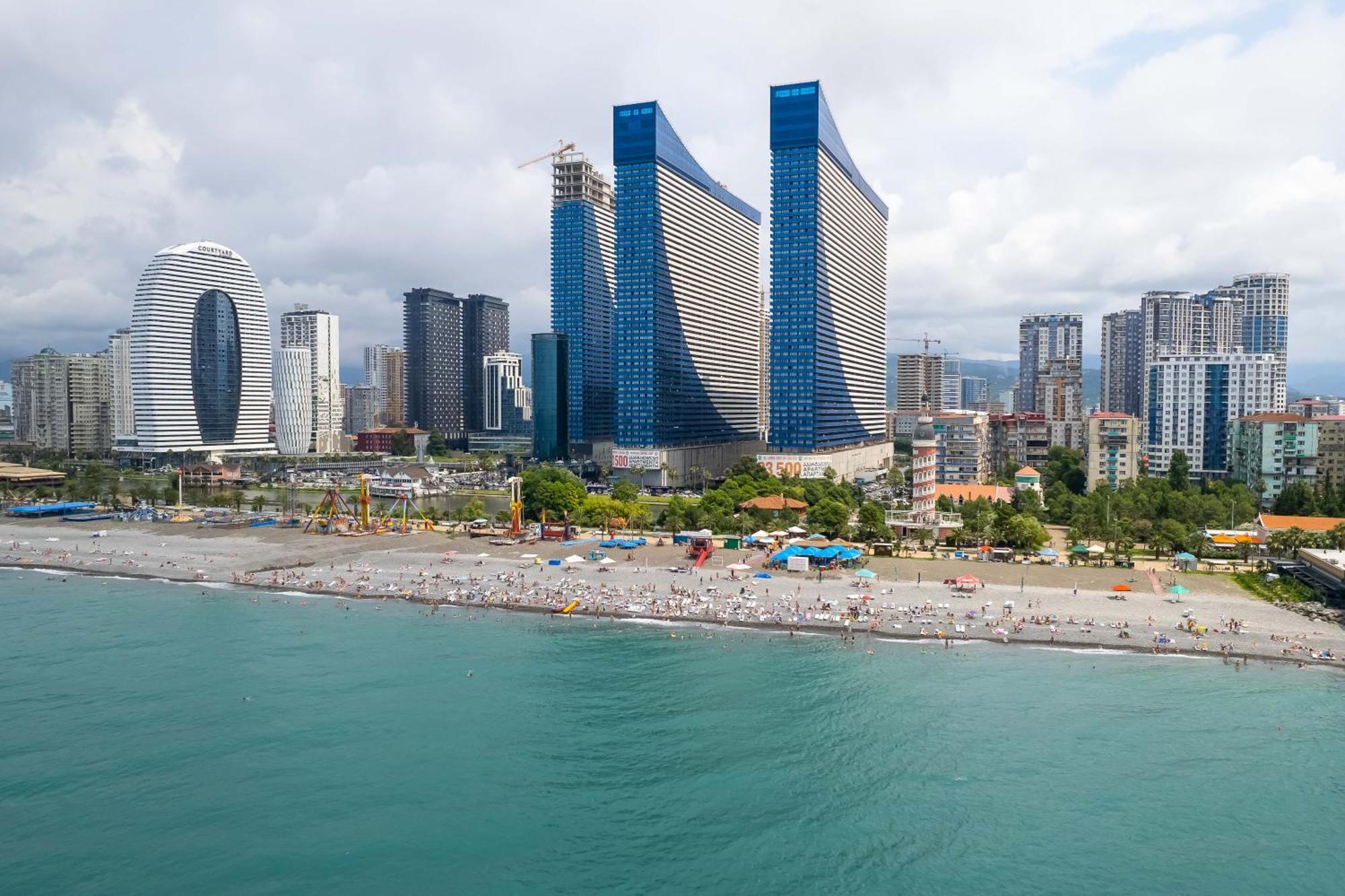 Orbi City Sea View Batumi Exterior photo